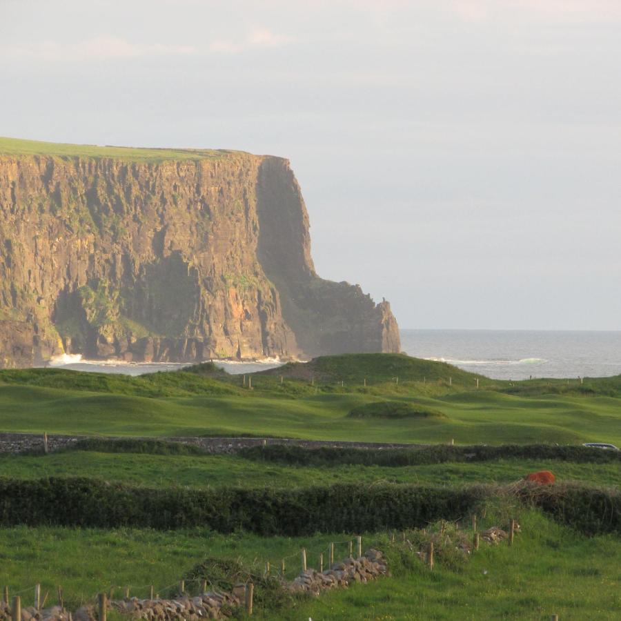 Gaoth Na Mara Hotel Doolin Esterno foto